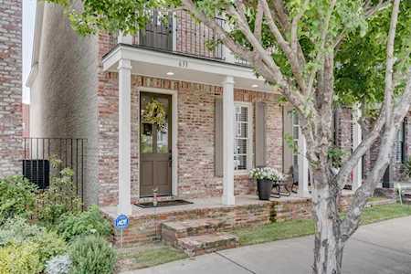 633 S Front St Memphis, TN 38103