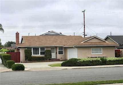 3090 Fernheath Lane Costa Mesa, CA 92626