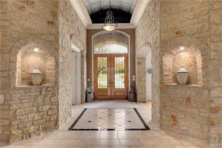 551 Pemberton Way Austin, TX 78737