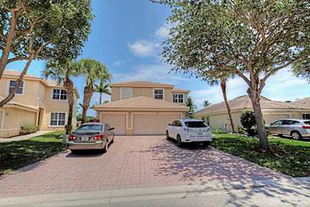 4882 Victoria Circle West Palm Beach, FL 33409