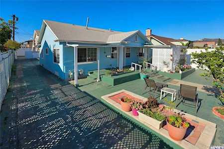 1125 N Heliotrope Drive Los Angeles, CA 90029
