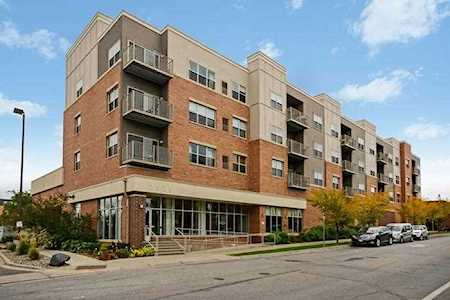 2929 21st Avenue S #402 Minneapolis, MN 55407