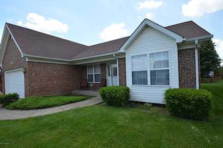 11302 Top Walnut Louisville, KY 40229