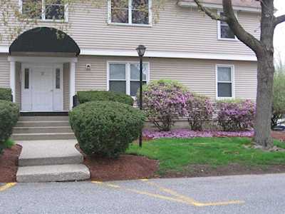 425 Main St #U2D Hudson, MA 01749