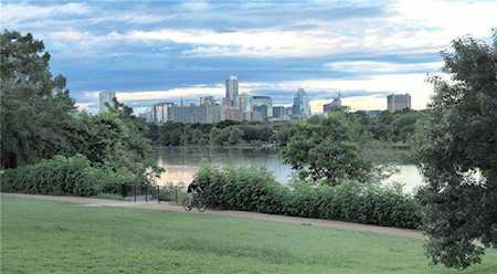 1301 Town Creek Rd #4 Austin, TX 78741