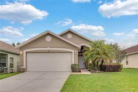 8411 Port Lancashire Drive Orlando, FL 32829