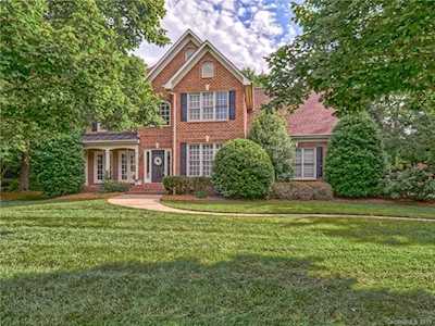974 Aberdeen Ct Concord, NC 28027