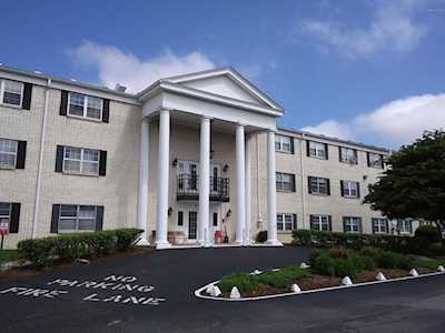 319 El Conquistador Pl Louisville, KY 40220