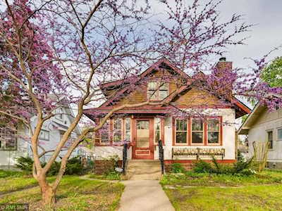 4225 41st Avenue S Minneapolis, MN 55406