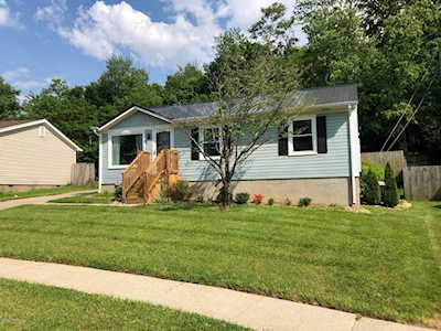 11608 Eastport Dr Louisville, KY 40241