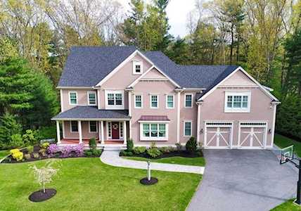 29 Woodcliffe Rd Lexington, MA 02421