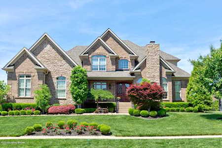 18716 Brookshade Ln Louisville, KY 40245