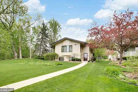 2596 19th Avenue E North Saint Paul, MN 55109