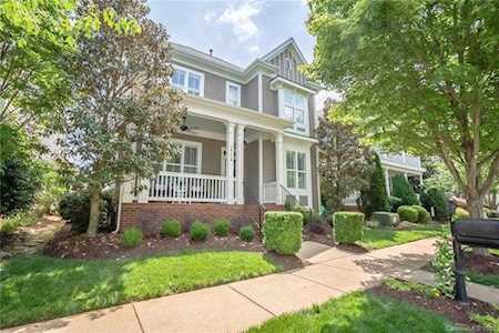 14116 Holly Springs Dr Huntersville, NC 28078