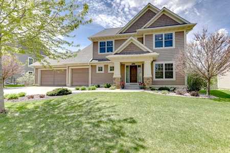 3412 Windmill Curve Woodbury, MN 55129
