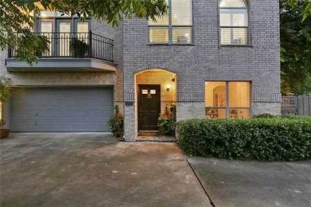 4225 Prescott Avenue Dallas, TX 75219
