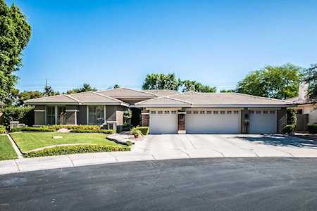 64 E Sunburst Lane Tempe, AZ 85284