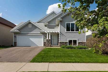 713 7th Street Chaska, MN 55318