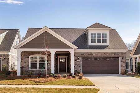 160 Valleymist Ln Mooresville, NC 28117