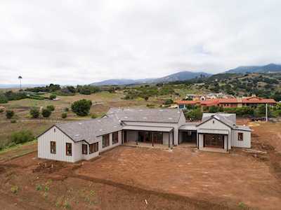 1030 Via Pradera Santa Barbara, CA 93110