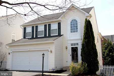 7312 Respite Ct Gainesville, VA 20155
