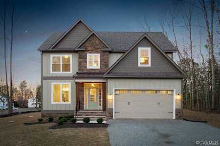 9131 Deerlake Dr New Kent, VA 23124