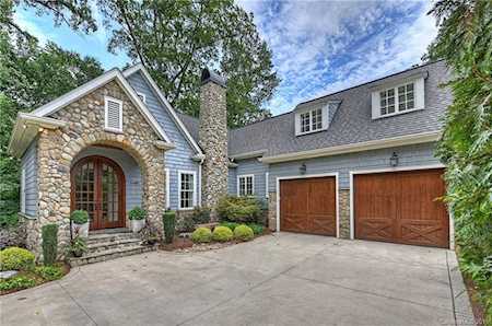 2669 Idlewood Circle Charlotte, NC 28209