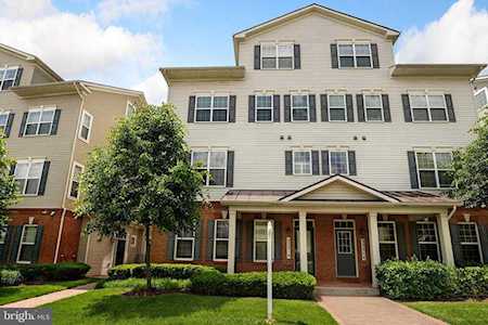 23212 Observation Dr #2257 Clarksburg, MD 20871