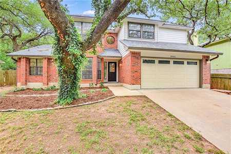 8006 Bounty Trl Austin, TX 78749