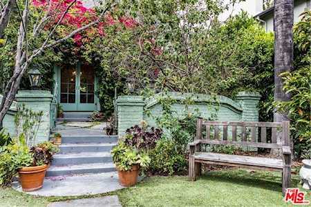 835 S Highland Avenue Los Angeles, CA 90036