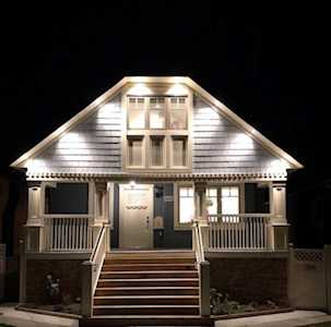 3075 W 5th Avenue Vancouver, BC V6K 1T8