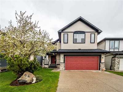 64 Hidden Creek Circle NW Calgary, AB T3A 6J3