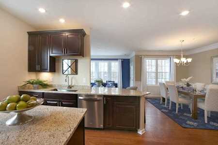 459 (459 River Road) 4206 #206 Andover, MA 01810