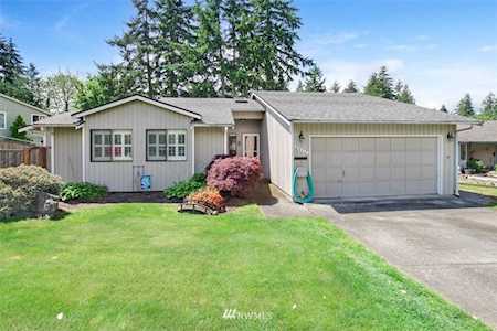 11702 132nd Av Ct E Puyallup, WA 98374
