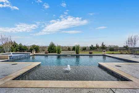 109 Falcon Point Drive Heath, TX 75032