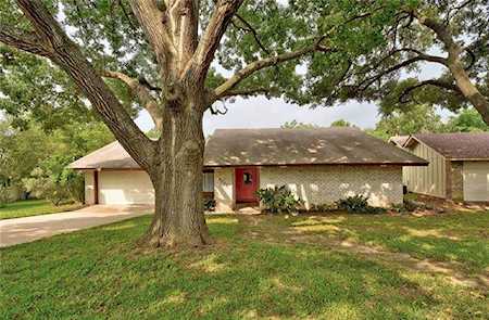 7302 Marywood Cir Austin, TX 78723