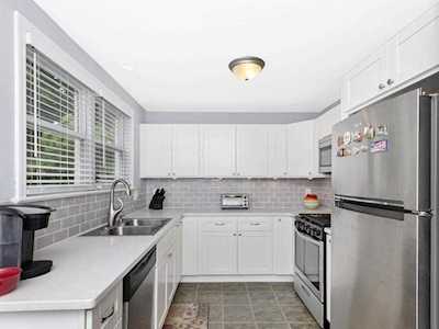 161 Mount Hope St #161 Boston, MA 02131