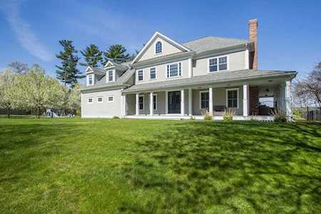 57 Garrison Dr Scituate, MA 02066
