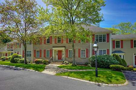 501 Lexington St #7 Waltham, MA 02452