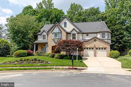 5362 Anvil Ct Fairfax, VA 22030