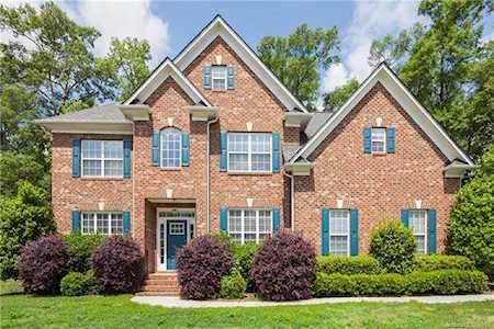 2825 Chip Shot Dr Matthews, NC 28104