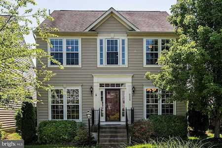 6024 Abernethy Ln Gainesville, VA 20155