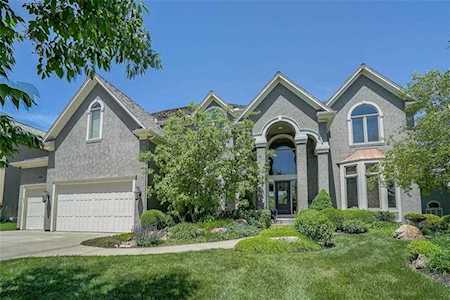 20206 W 92nd St Lenexa, KS 66220