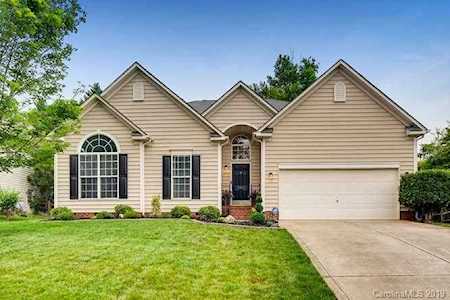 19812 Sandyedge Dr Cornelius, NC 28031