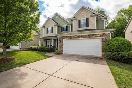 10166 Falling Leaf Dr Concord, NC 28027