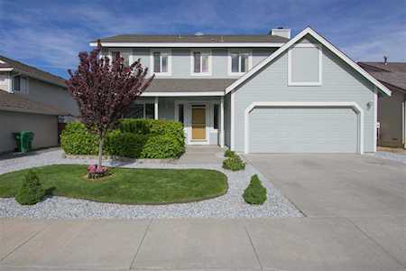 271 Windtree Circle Carson City, NV 89701