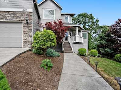 1923 E Forbes Ct La Center, WA 98629