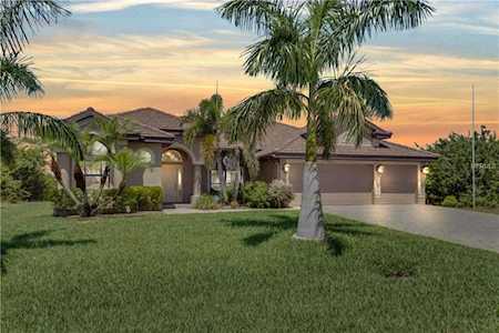8283 Tracy Circle Port Charlotte, FL 33981