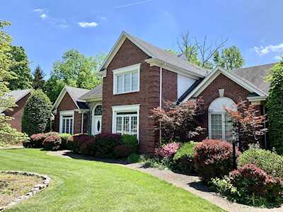 10406 Sterling Springs Rd Louisville, KY 40223