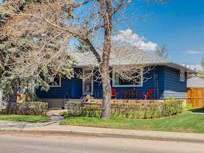 1240 19 Street NW Calgary, AB T2N 2J7